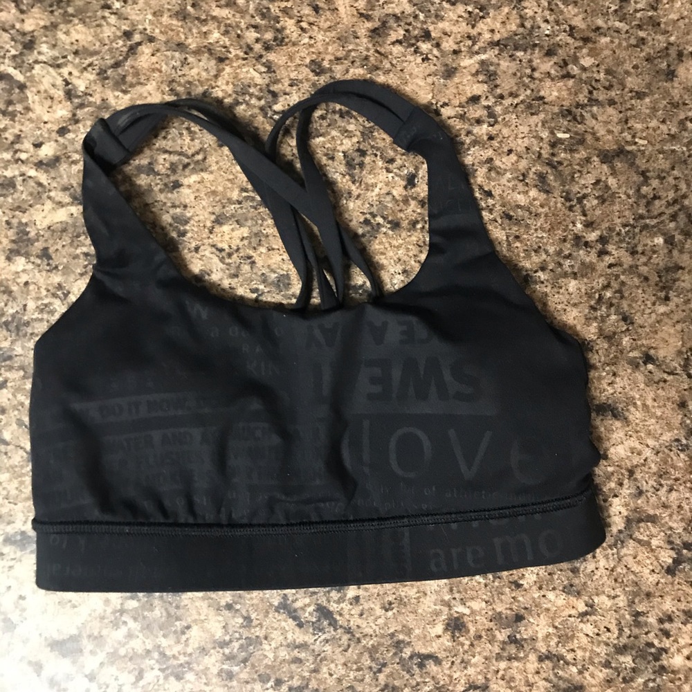 Lulelemon sports bra